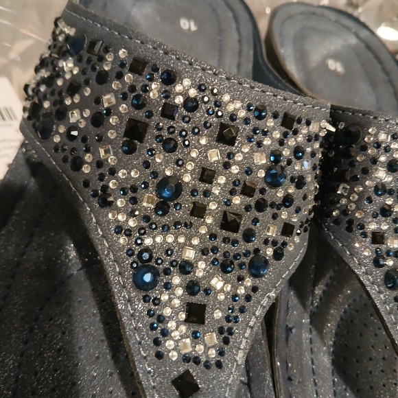 Low wedge Blue sandals - Picture 5 of 7